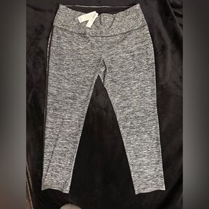 Chico’s Zenergy Pull-On Leggings Size 3 NWT Gray Slimming